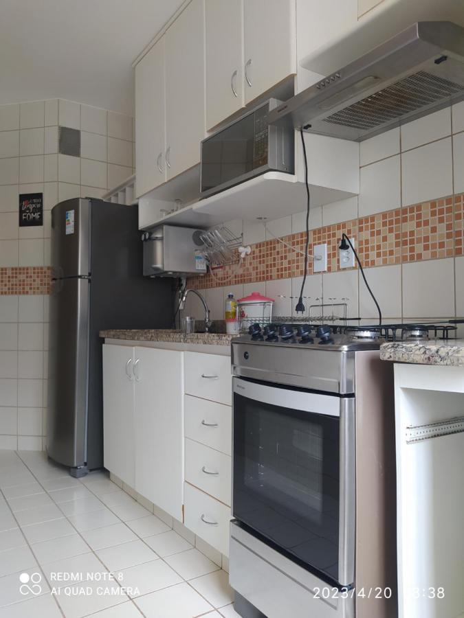 Privê das Thermas 01 - Ar Split nos 2 quartos, ventilador na sala, purificador Soft gelada natural Caldas Novas Exterior foto